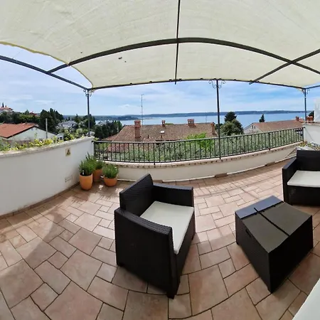 Apartma Smrekar Apartment